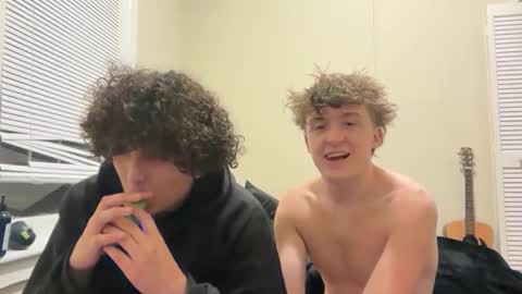 Snapshot of evanbrown333 chatting on 23, 10, 2025 Evan Brown online show from 23, 10, 2025