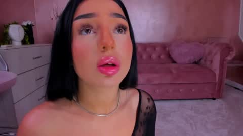 Snapshot of evanew_ chatting on 18, 2, 2025 Eva online show from 18, 2, 2025