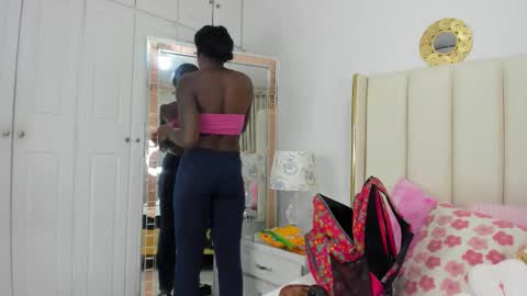 evangelin_ts online show from 7, 1, 2026