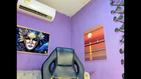 Snapshot of evangely15_ chatting on 7, 11, 2025 evangely15_ online show from 7, 11, 2025