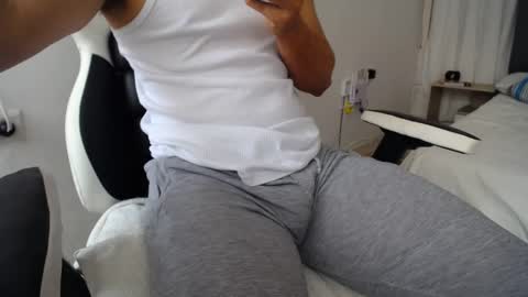 Snapshot of evans_king chatting on 17, 12, 2024 Evan online show from 17, 12, 2024