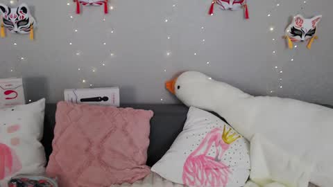 Adelina online show from 6, 5, 2026