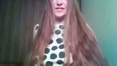evasapples2026 online show from 26, 4, 2026