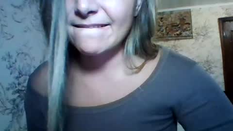 evasapples2026 online show from 9, 8, 2026