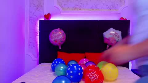 Snapshot of evasinclairr chatting on 26, 5, 2026 evasinclairr online show from 26, 5, 2026