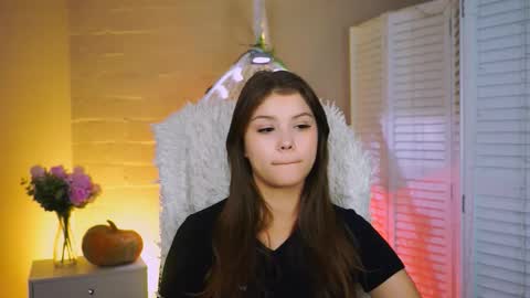 Eva  next stream -  - 1600 UTC2000  online show from 4, 11, 2025