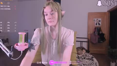 Snapshot of evathority chatting on 11, 9, 2025 online show from 11, 9, 2025