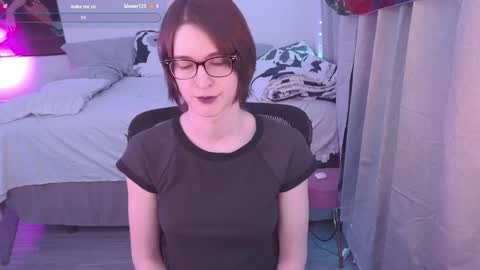 Snapshot of evavivi59 chatting on 7, 3, 2025 Vivi online show from 7, 3, 2025