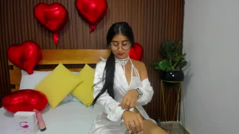 BELLA online show from 14, 2, 2025