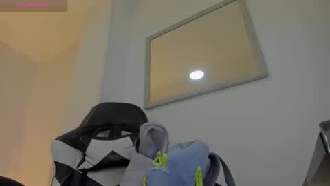 BELLA online show from 15, 12, 2025