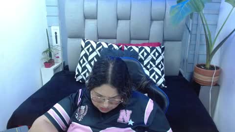 evelin zaens online show from 29, 4, 2026