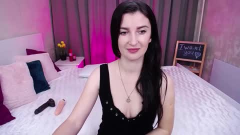 Evelin online show from 13, 10, 2025
