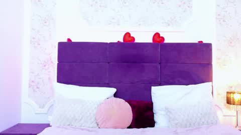 EvelinHill online show from 4, 3, 2026