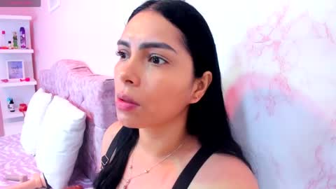 Evelinn belen online show from 18, 4, 2026