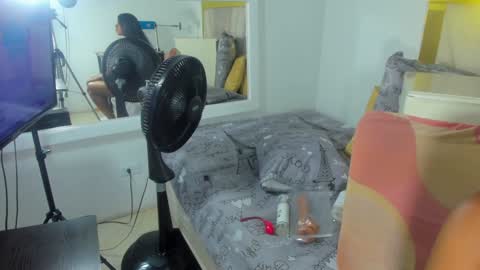 DAYANITA online show from 1, 2, 2025