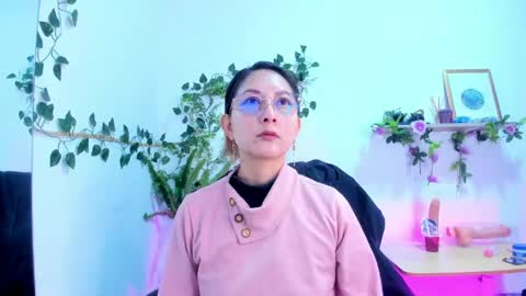 evelyn_miller___ online show from 5, 5, 2026
