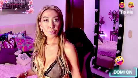 EvelynaGrey online show from 13, 11, 2025