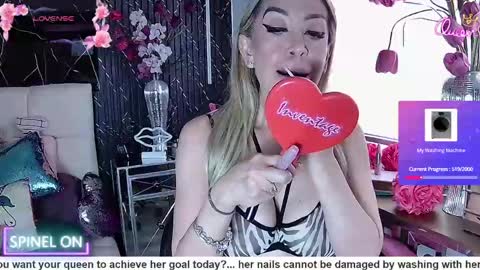 EvelynaGrey online show from 30, 4, 2026