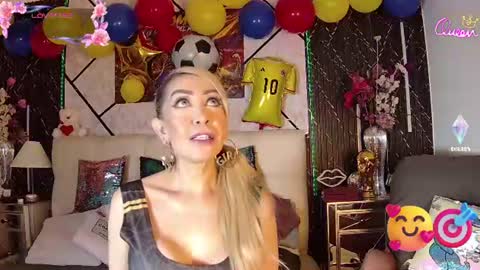 EvelynaGrey online show from 25, 6, 2026