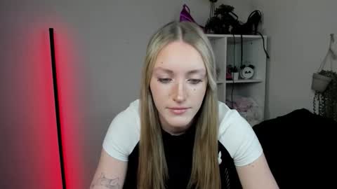 evelynblond online show from 16, 4, 2026