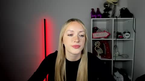 evelynblond online show from 25, 6, 2026