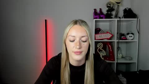 evelynblond online show from 26, 6, 2026