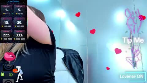 evelyne_rose online show from 2, 6, 2026