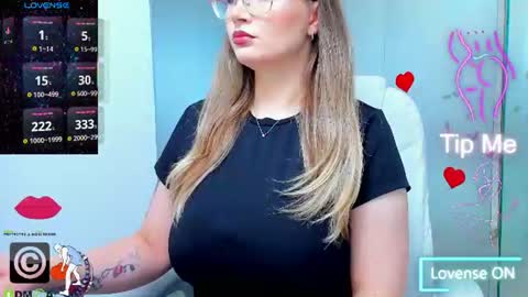 evelyne_rose online show from 2, 8, 2026