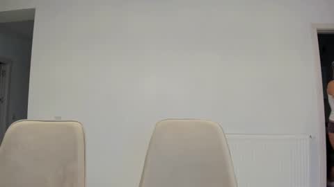 Snapshot of evelynevyyy chatting on 5, 2, 2026 evelynevyyy online show from 5, 2, 2026