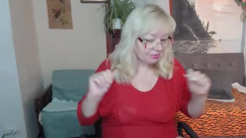 BarbaraBlondy online show from 5, 11, 2025