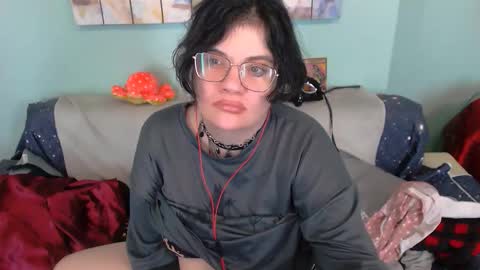 Everly online show from 21, 12, 2025