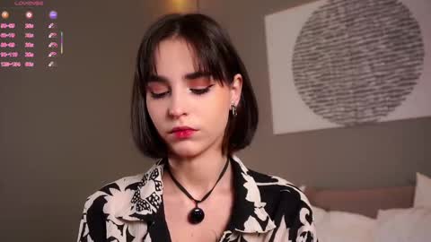 Snapshot of evervessi chatting on 12, 11, 2025 Anita online show from 12, 11, 2025