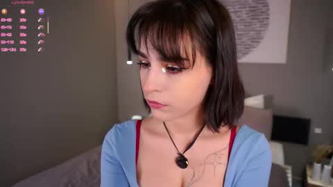 Snapshot of evervessi chatting on 24, 11, 2025 Anita online show from 24, 11, 2025