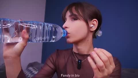 Snapshot of evervessi chatting on 14, 1, 2026 Anita online show from 14, 1, 2026