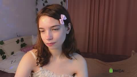 Snapshot of evi_brook chatting on 16, 9, 2025 evi_brook online show from 16, 9, 2025