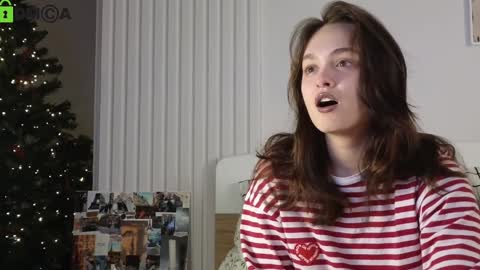 evi_woow online show from 2, 1, 2025