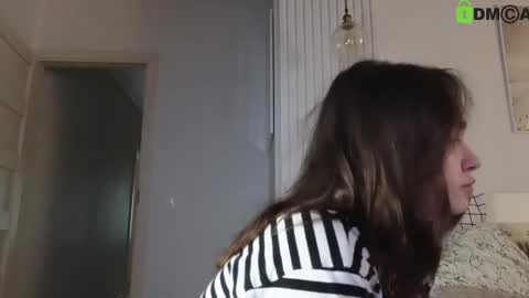 evi_woow online show from 16, 2, 2025