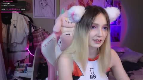 Evie online show from 12, 2, 2025