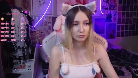 Evie online show from 1, 3, 2025