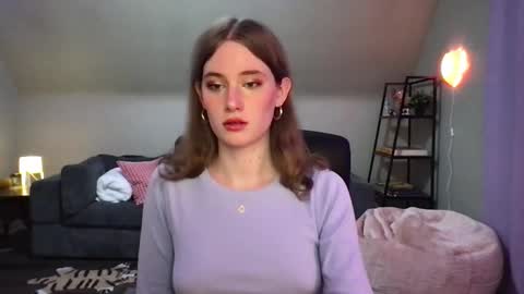 Evie3 online show from 3, 2, 2025