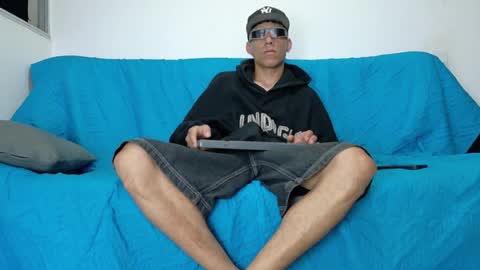 evil_boss1 online show from 22, 6, 2026