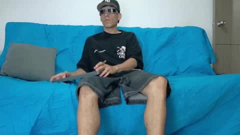 evil_boss1 online show from 23, 6, 2026