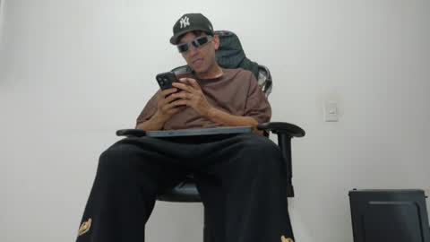 evil_boss1 online show from 3, 7, 2026