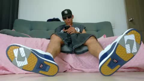 evil_boss1 online show from 25, 7, 2026