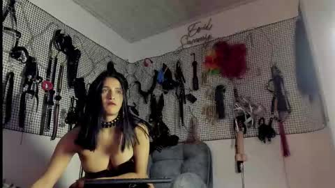Snapshot of evil_sammy chatting on 20, 3, 2026 Mistress Sammy online show from 20, 3, 2026