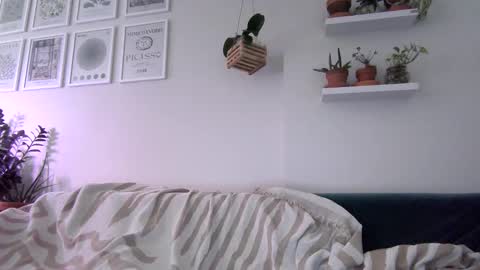 Badblondebunny online show from 6, 5, 2026