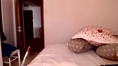 Snapshot of evolett chatting on 14, 7, 2026 ONLYFANS There are legends that in this room all your wishes can come true Private is Open online show from 14, 7, 2026