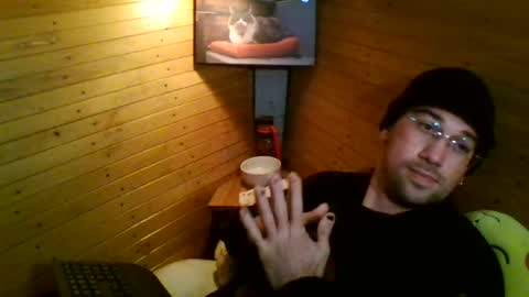 Snapshot of evpierce chatting on 29, 4, 2026 EvPierce online show from 29, 4, 2026