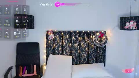 Snapshot of evvaa_moon chatting on 1, 12, 2025 evvaa_moon online show from 1, 12, 2025