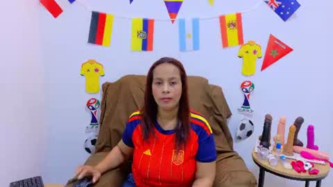 evvaa_moon online show from 10, 7, 2026